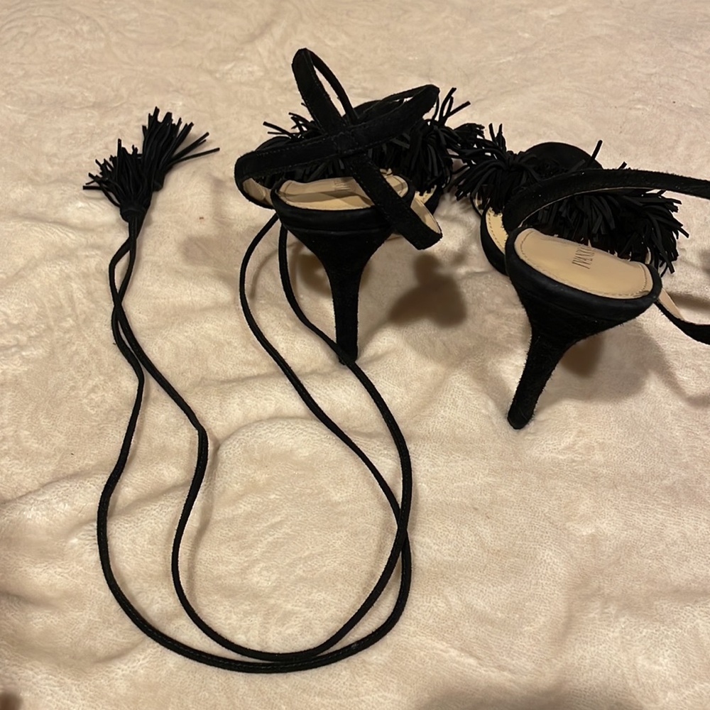 Ann Taylor wrap Pom Pom heels size 6 - Picture 6 of 6